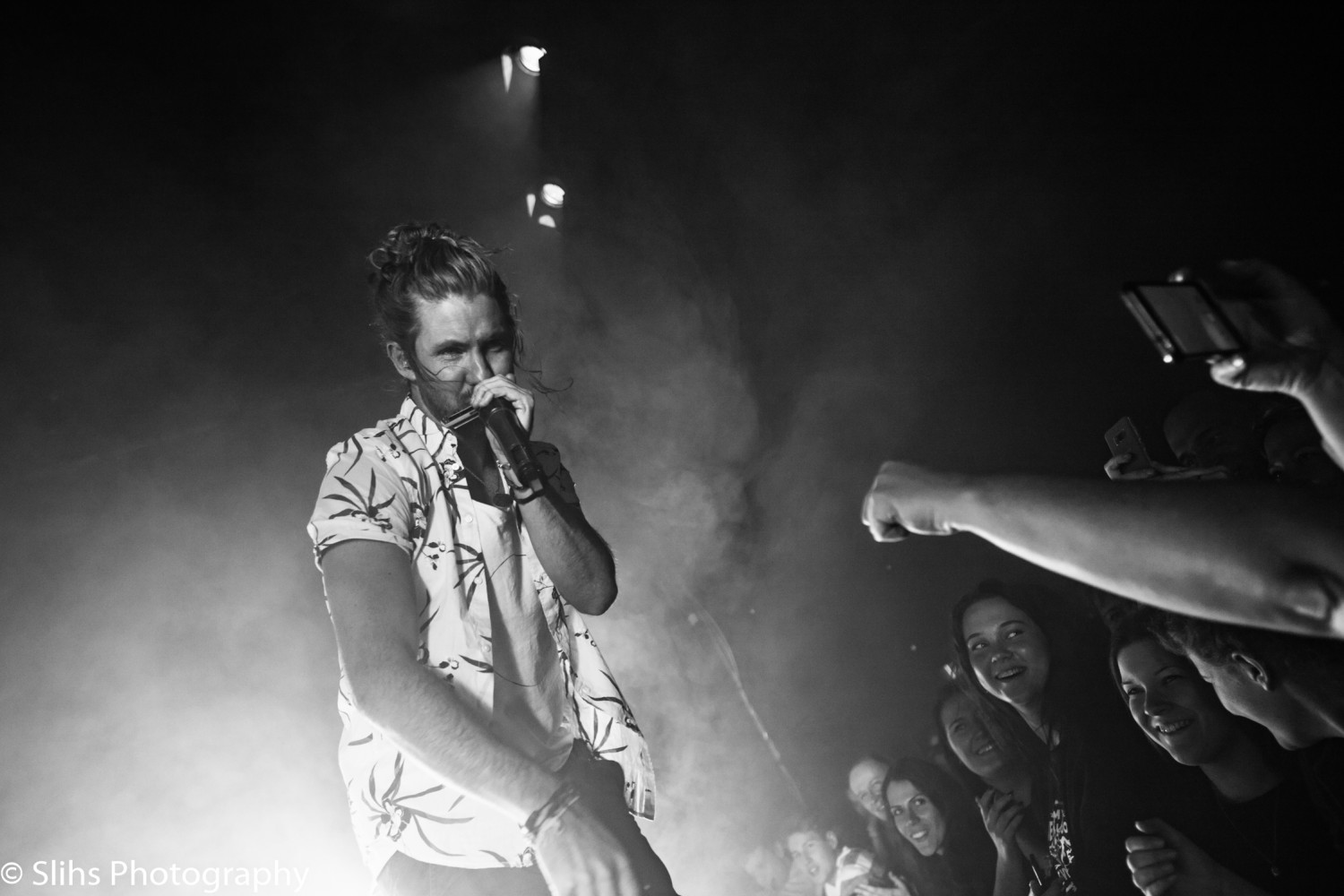 Jeremy-Loops_Posthof-Linz__Andreas-Worister-1.jpg