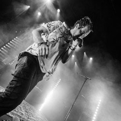 Jeremy-Loops_Posthof-Linz__Andreas-Worister-3.jpg