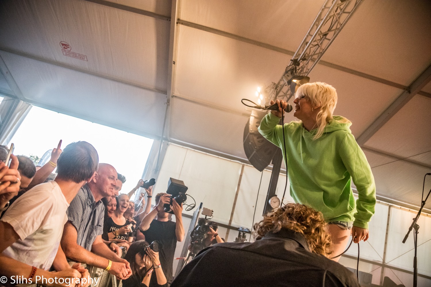 Amyl and the Sniffers Maifeld Derby 2019 © Andreas Wörister 3