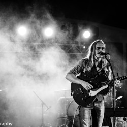 Kristoff_Acoustic-Qlash1__Andreas-Worister-5