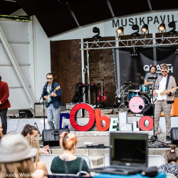 Picobello_Acoustic-Qlash2__Andreas-Worister_Gunda-Winkler-2