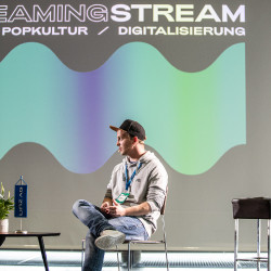 Talks-Freitag--Stream-Festival-2021_Andreas-Worister-6-of-7