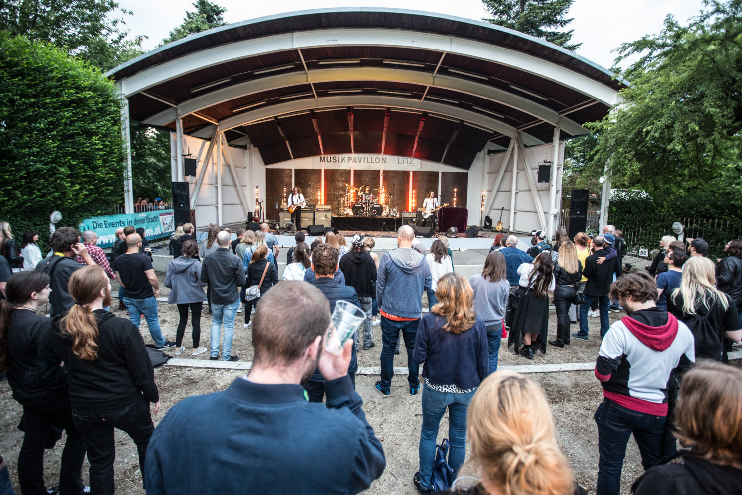 Red-Machete--Musikpavillon-Linz-15.jpg