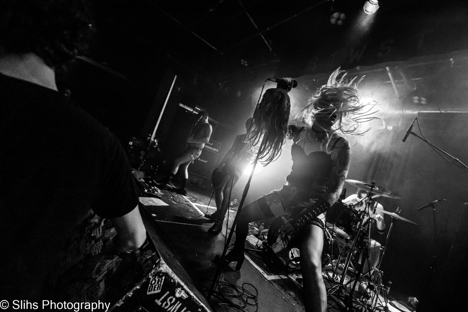 Porn-To-Hula-Farewell-Show_STWST-Linz__Andreas-Worister-19.jpg