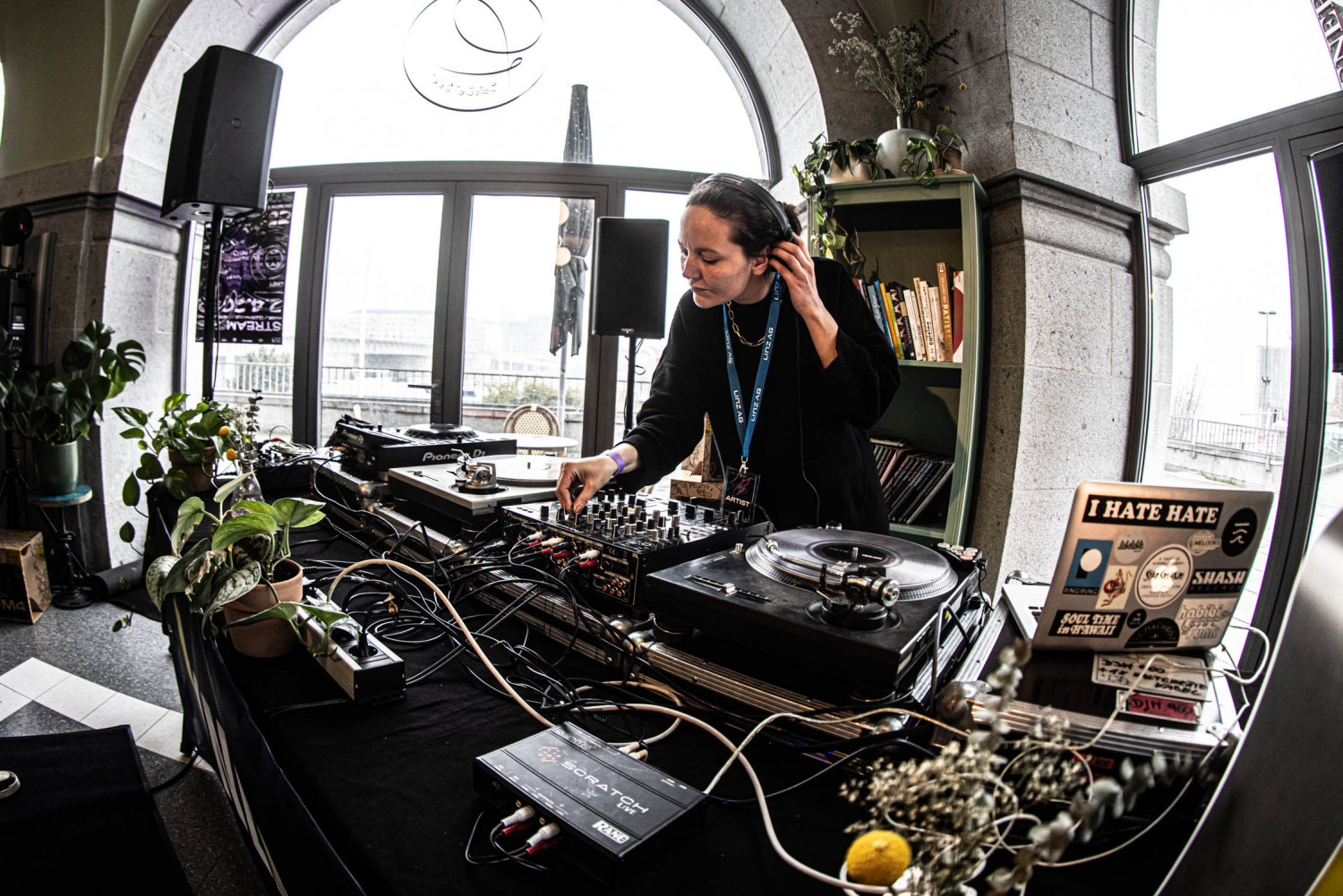 Andaka_Stream_Festivalcafe_C_Christoph_Leeb_subtext_at-2.jpg