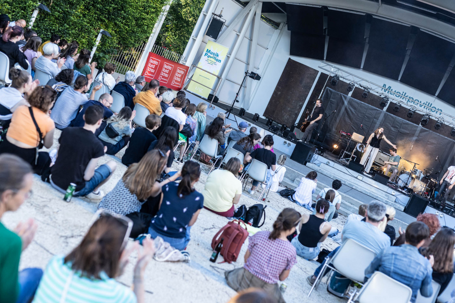 Anna-Katt-Hikee-Bikini--Musikpavillon-Linz_5770.jpg