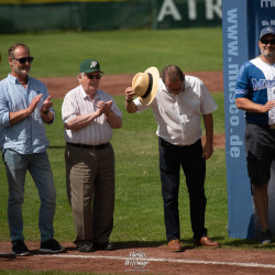 WET_20220606_9519---Victory-Ceremony---Finkstonball-XXIII-Athletics-Ballpark-Attnang-Puchheim