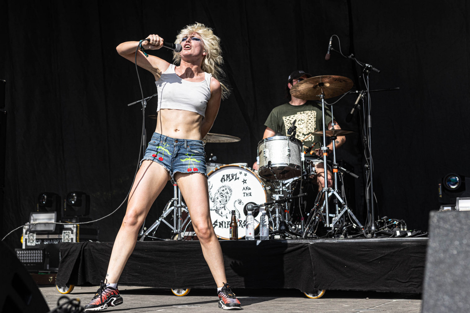 Maifeld 2022 Amyl & The Sniffers 7500