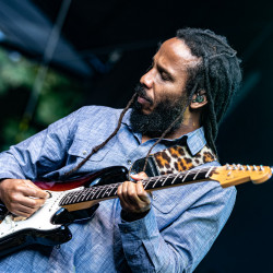 Ziggy-Marley-Tribute-to-my-Father-Tour--Posthof-FrischluftStage-7.jpg