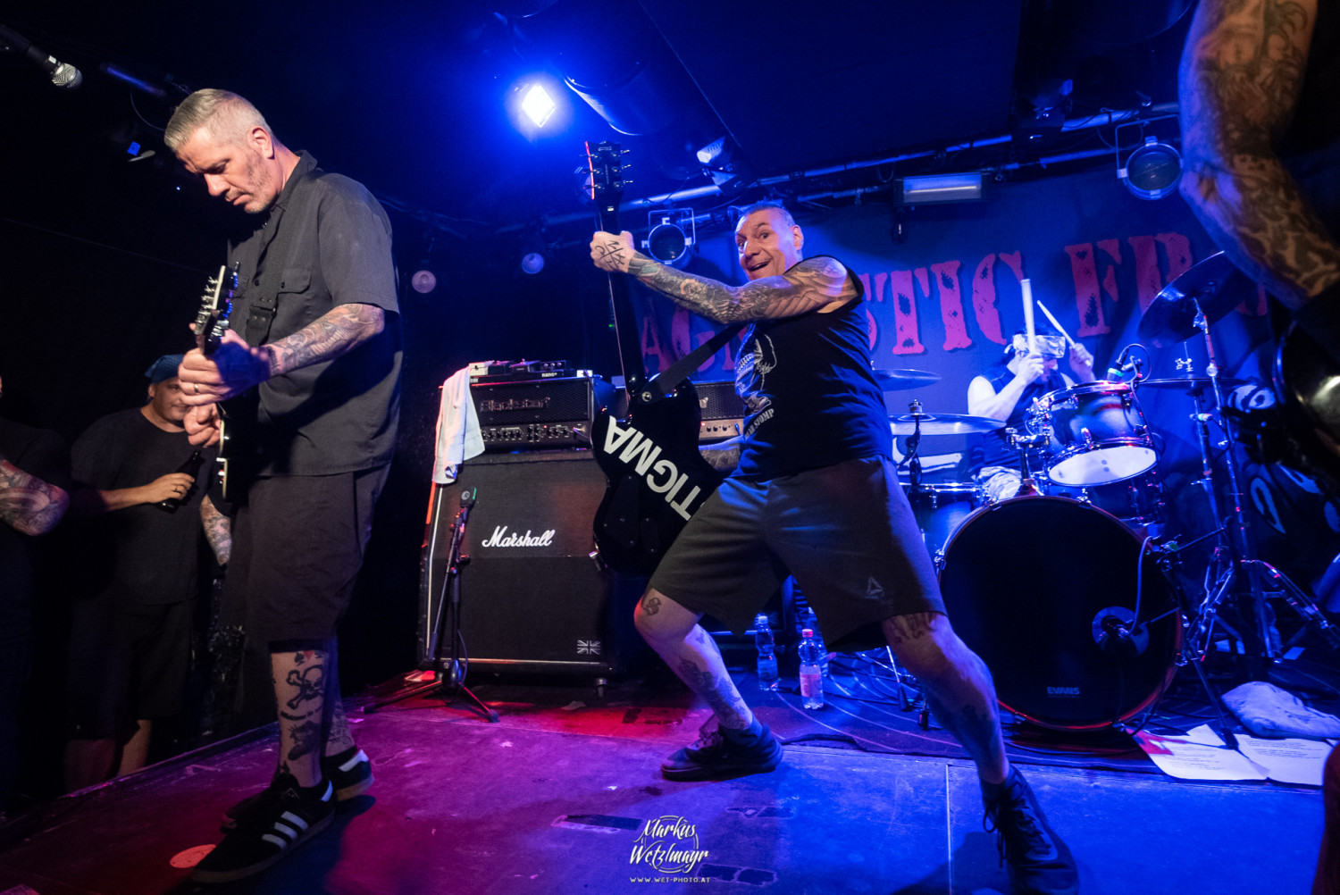 WET_20220707_0573---AGNOSTIC-FRONT---Viper-Room-Vienna.jpg