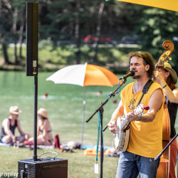 Hansi--The-Gretels_Acoustic-Lakeside-Festival-2022__Andreas-Worister-1