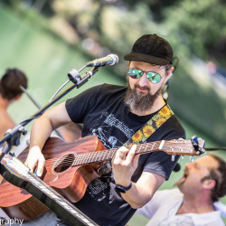 Hansi--The-Gretels_Acoustic-Lakeside-Festival-2022__Andreas-Worister-2