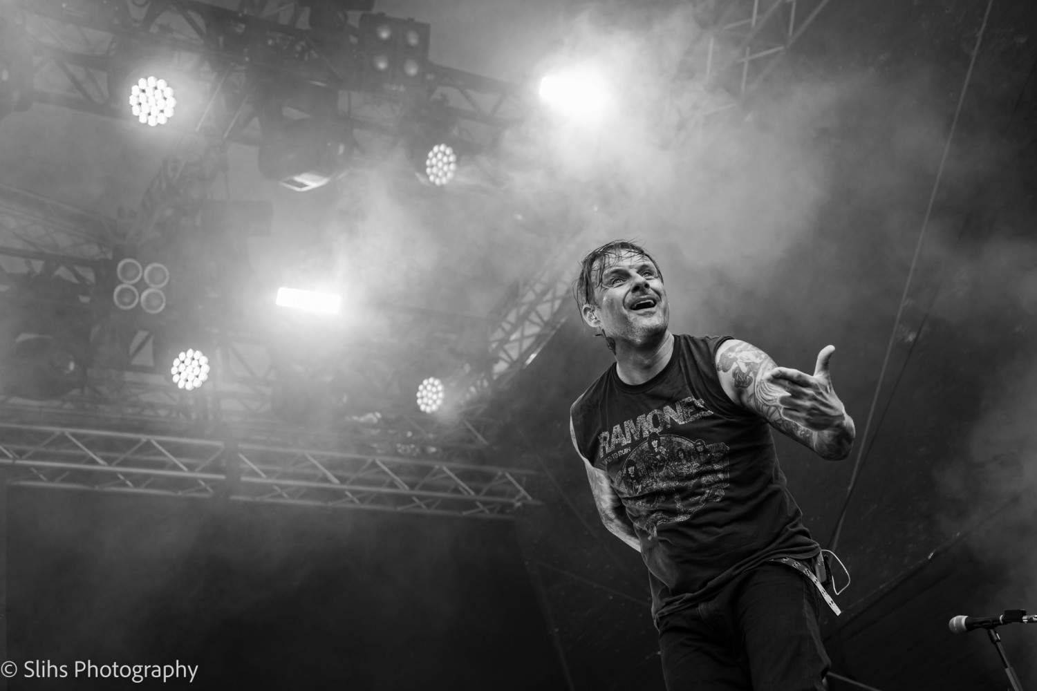 Donots_SBAM-Fest-2022--Andreas-Worister-18.jpg