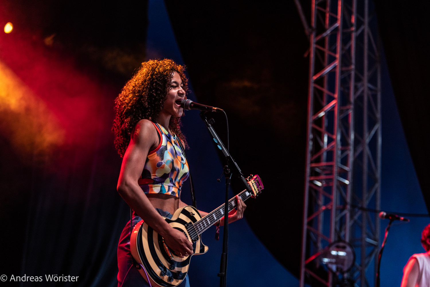 Uche-Yara_Maifeld-Derby-Festival-2023--Andreas-Worister---subtext.at-3.jpg