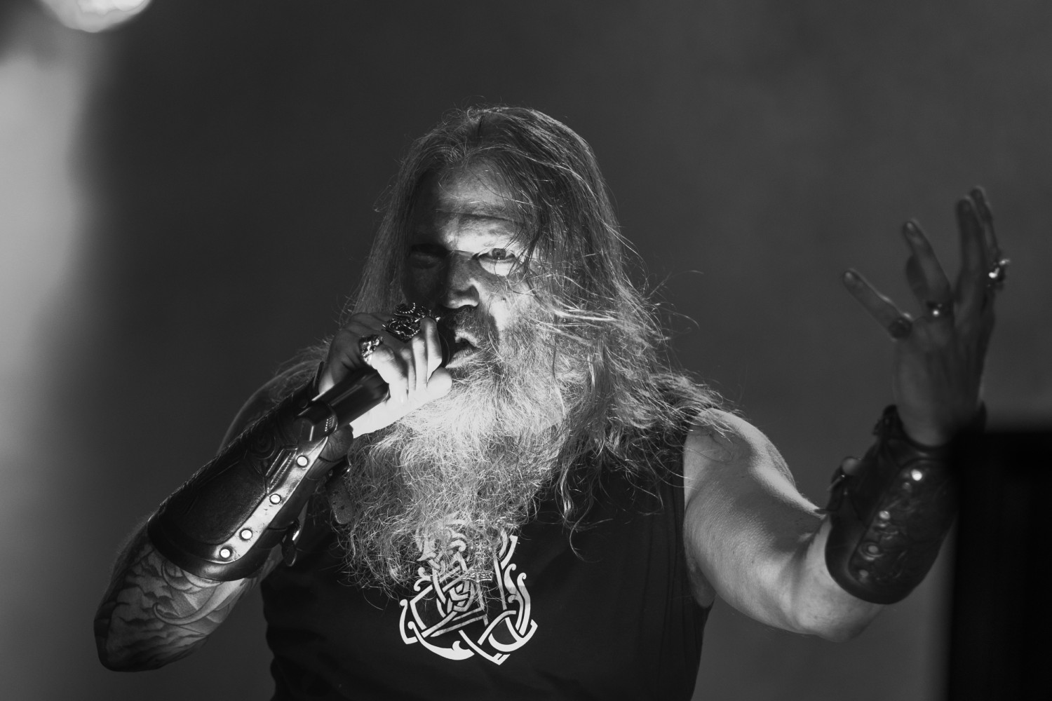 Amon-Amarth-NR2023-6.jpg