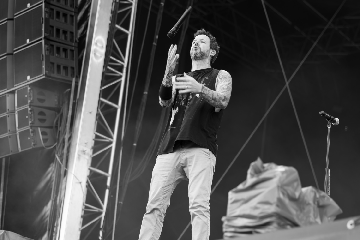 NovaRock-8.jpg