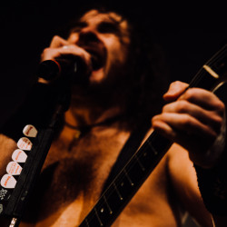 Airbourne_Posthof_2023-13