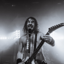 Airbourne_Posthof_2023-17