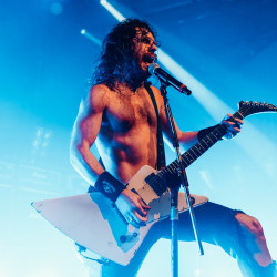 Airbourne_Posthof_2023-27