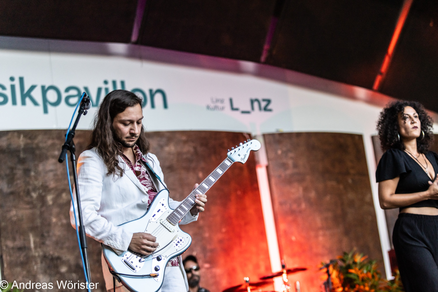 Tentacula_Musikpavillon-Linz__Andreas-Worister-4-von-10.jpg