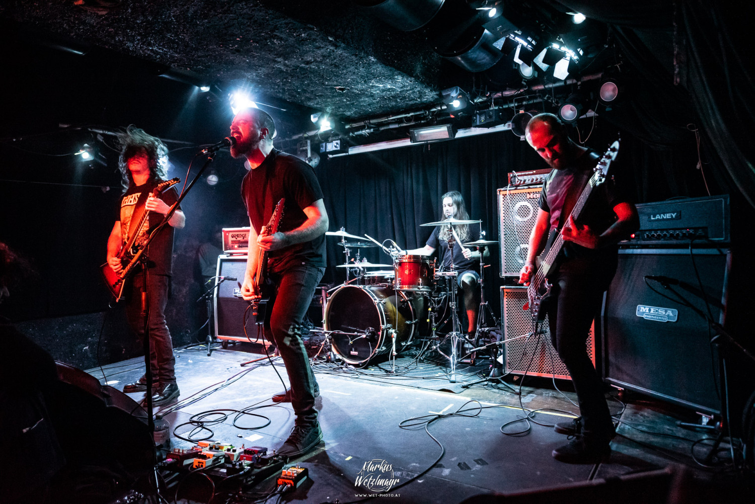 WET_20231005_3635---CHOROSIA----Stray-Dogs--Album-Release-Viper-Room-Vienna.jpg