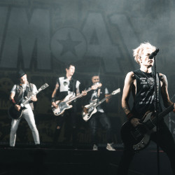 SUM41-22